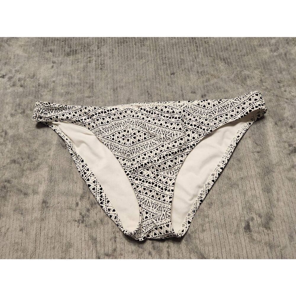 NWT Xhilaration size XL Black White Geometric Print Bikini Bottom